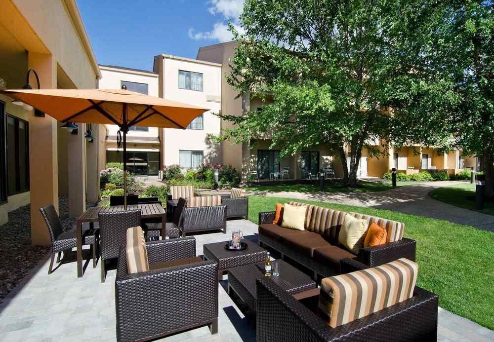 Courtyard Kansas City Overland Park/Metcalf, South Of College Boulevard Buitenkant foto